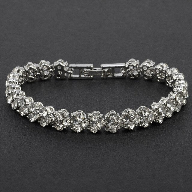 Roman Style Noble Woman Crystal Bangle